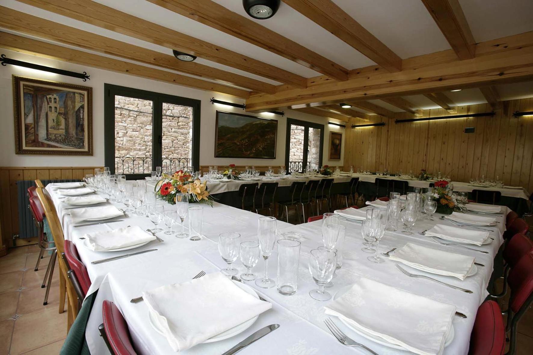 Hostal La Muntanya 努奇堡 外观 照片